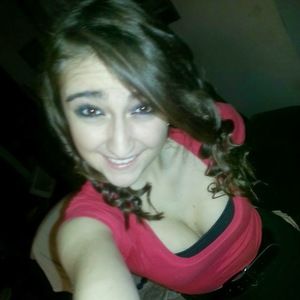 Meet your Posher, Noelle